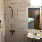 2 Person In * Ansager